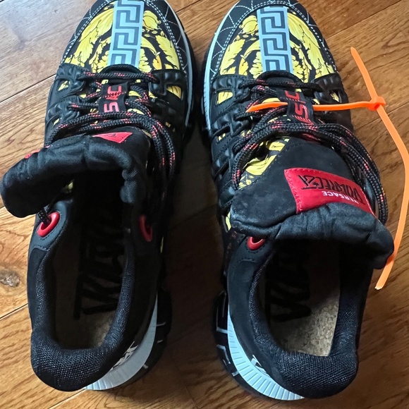 42 9 authentic versace running shoe baroque with receipt - Picture 5 of 10